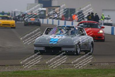 media/Jan-18-2026-CalClub SCCA (Sun) [[8bc6468723]]/Group 3 Race/Turn 1/